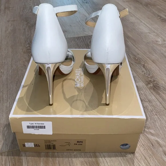 NWT Michael Michael Kors Hutton Sandal Leather Heels 8M - Picture 4 of 7